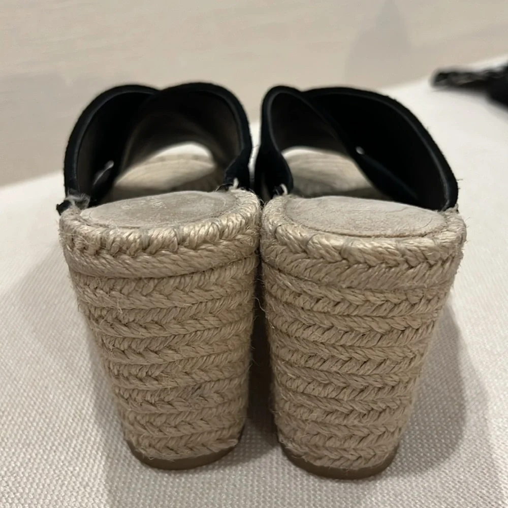Banana Republic Espadrille, Suede Black Wedge, size 6 but fits more like a 5.5